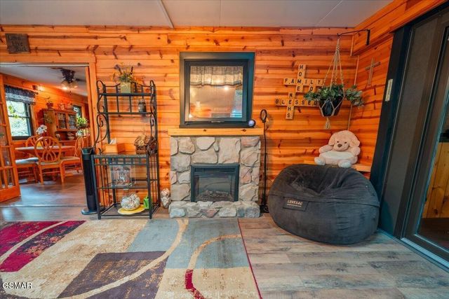 1931 Spring Hill Drive, Sevierville, TN 37876