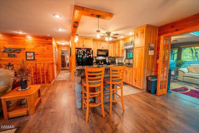 1931 Spring Hill Drive, Sevierville, TN 37876