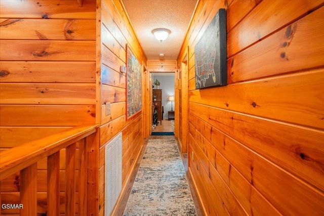 1931 Spring Hill Drive, Sevierville, TN 37876