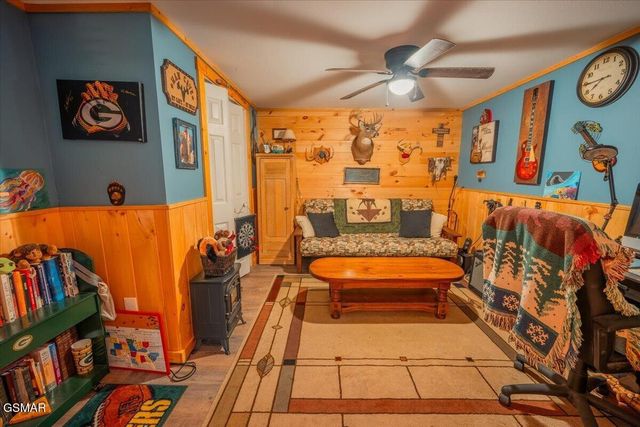 1931 Spring Hill Drive, Sevierville, TN 37876