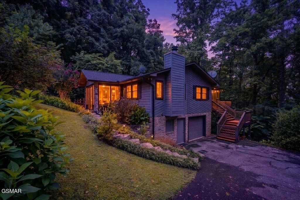 1931 Spring Hill Drive, Sevierville, TN 37876