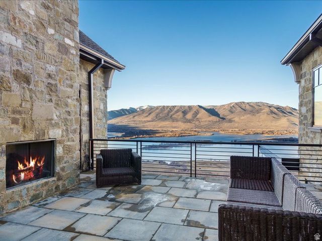 5734 E LEWIS POINT CIR, Huntsville, UT 84317