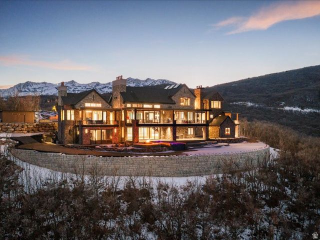 5734 E LEWIS POINT CIR, Huntsville, UT 84317