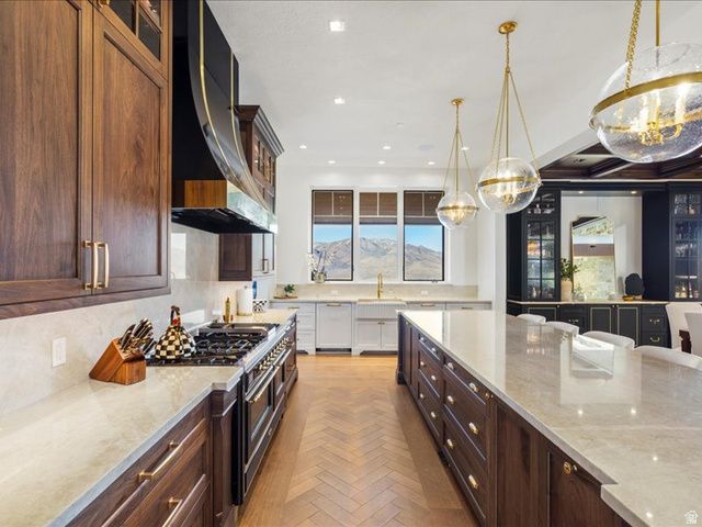 5734 E LEWIS POINT CIR, Huntsville, UT 84317