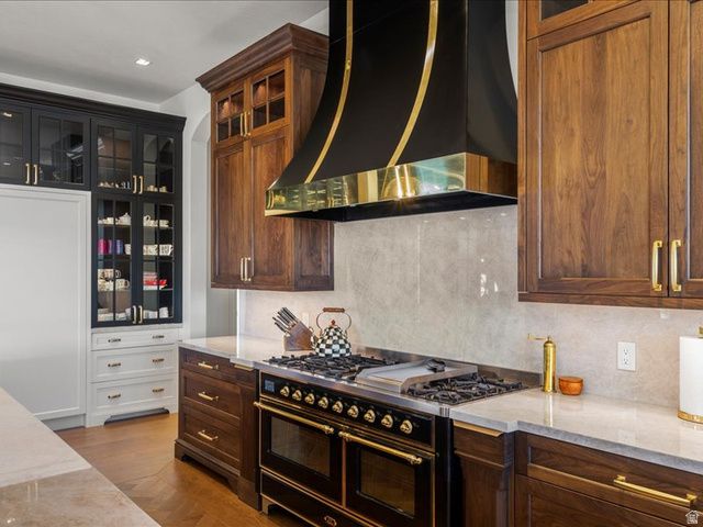 5734 E LEWIS POINT CIR, Huntsville, UT 84317