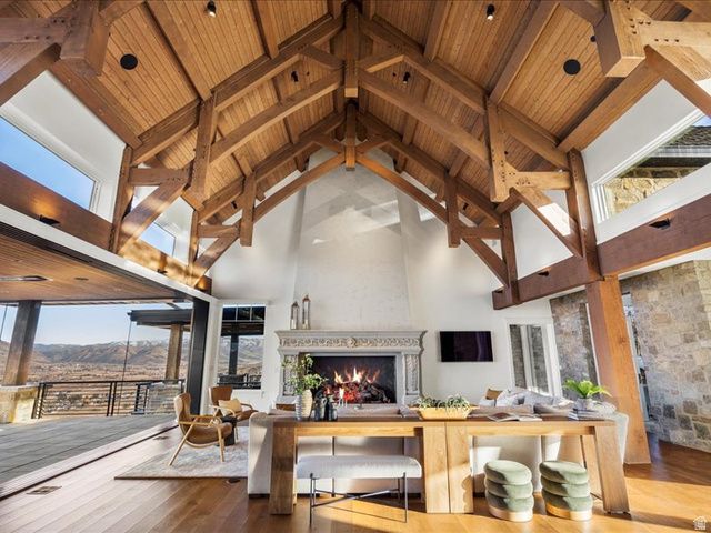 5734 E LEWIS POINT CIR, Huntsville, UT 84317