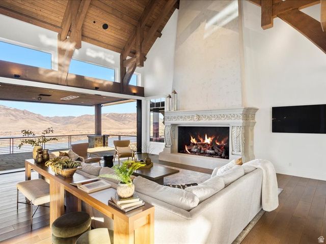 5734 E LEWIS POINT CIR, Huntsville, UT 84317