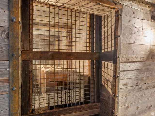 5734 E LEWIS POINT CIR, Huntsville, UT 84317