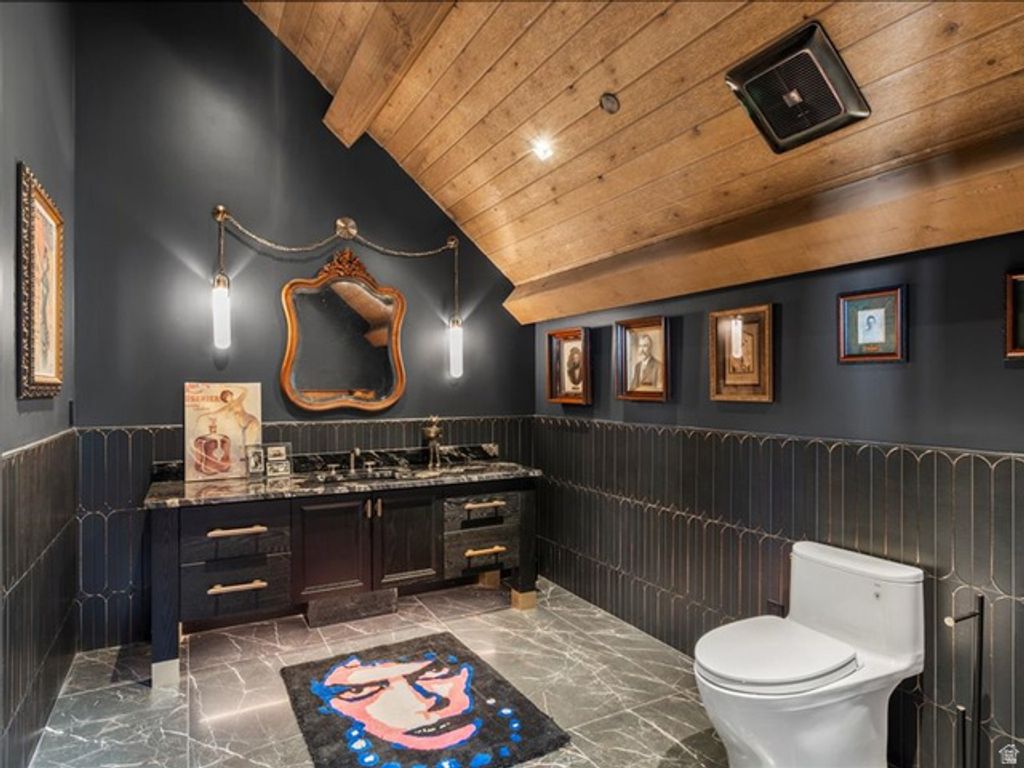 Image 50 of property listing at 5734 E LEWIS POINT CIR, Huntsville, UT 84317