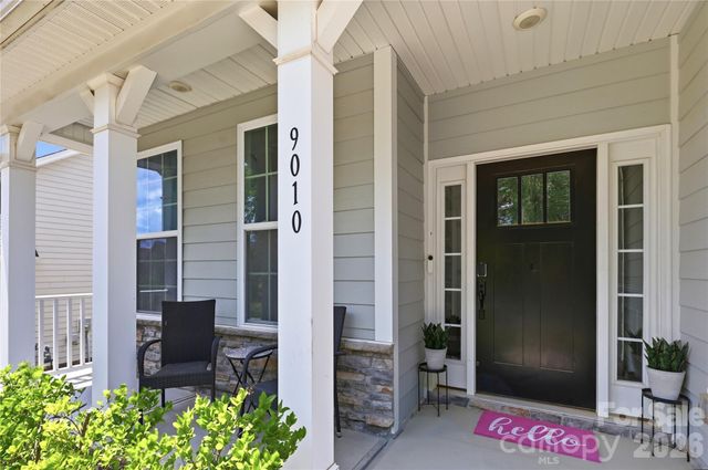 9010 Surry Spring Lane, Huntersville, NC 28078