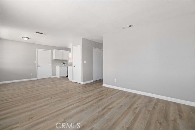 8137 Walpole, California City, CA 93505