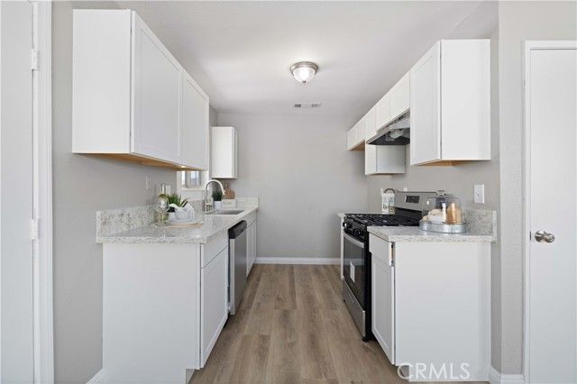 8137 Walpole, California City, CA 93505