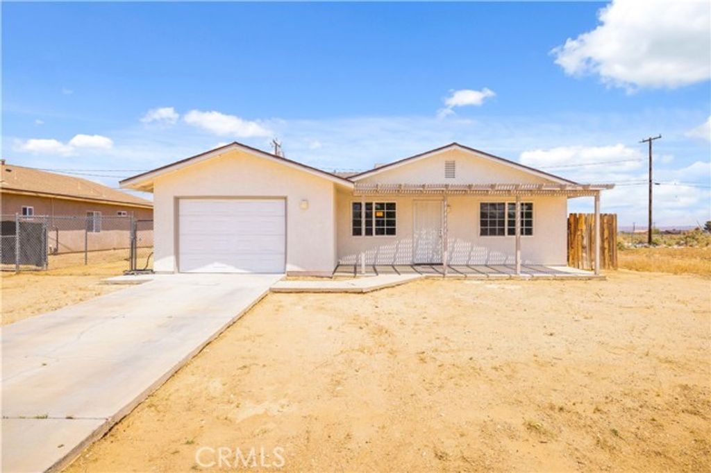 8137 Walpole, California City, CA 93505