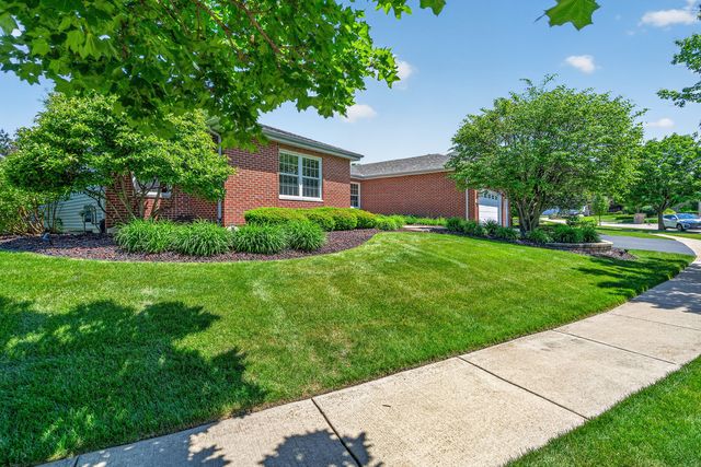 16946 Mohican Drive, Lockport, IL 60441