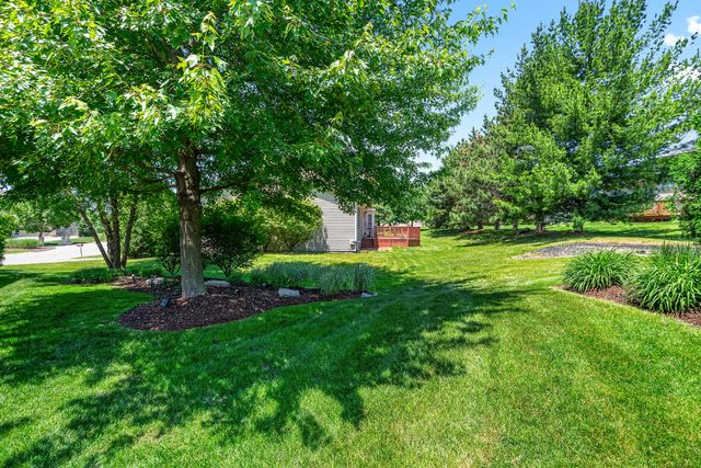16946 Mohican Drive, Lockport, IL 60441