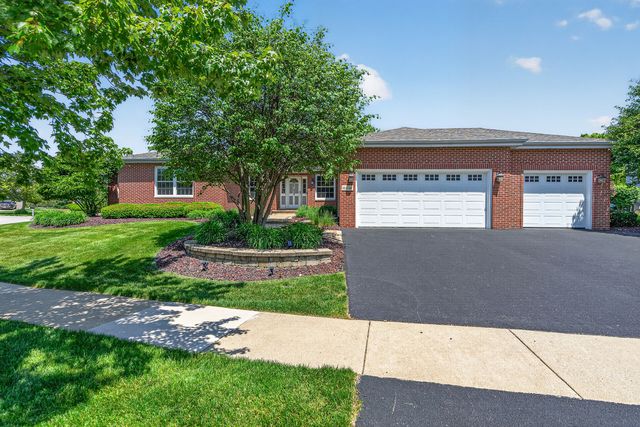 16946 Mohican Drive, Lockport, IL 60441