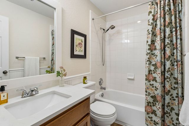 18727 Double Fork Rd, San Antonio, TX 78258