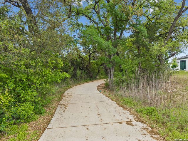 18727 Double Fork Rd, San Antonio, TX 78258