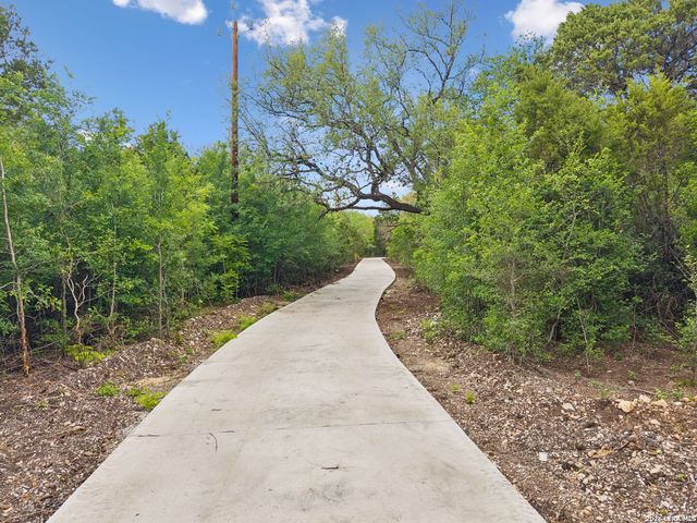 18727 Double Fork Rd, San Antonio, TX 78258