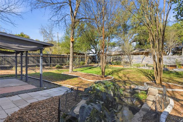 404 Seminole DR, Austin, TX 78745