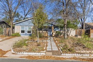 404 Seminole DR, Austin, TX 78745