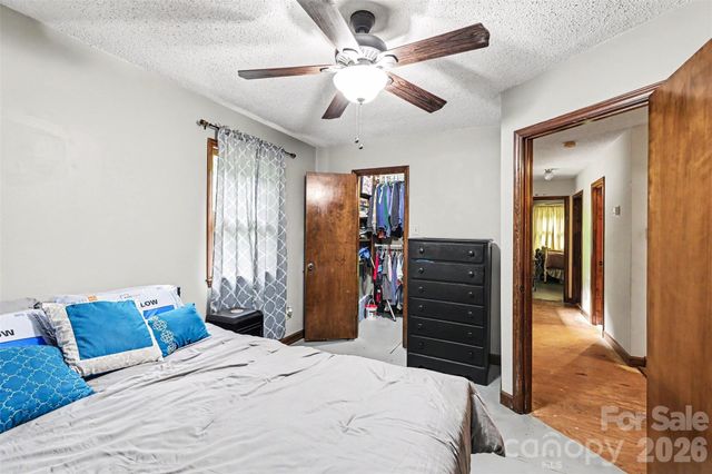 152 Shadywood Lane, Statesville, NC 28677