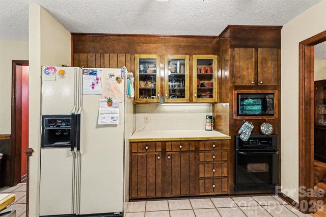 152 Shadywood Lane, Statesville, NC 28677