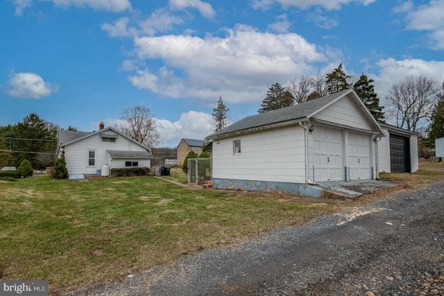 2554 HILL RD, Reading, PA 19606