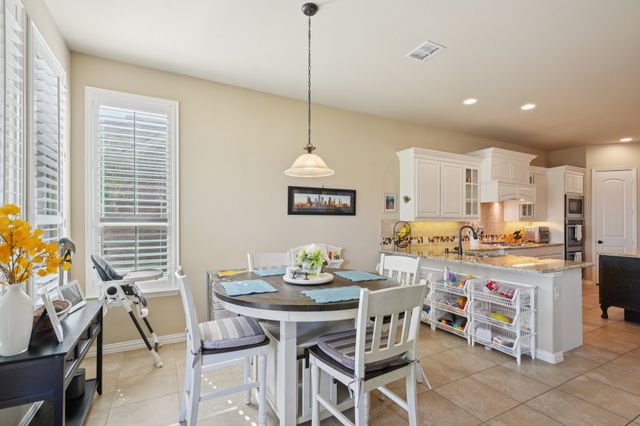 117 Crestbrook Drive, Rockwall, TX 75087