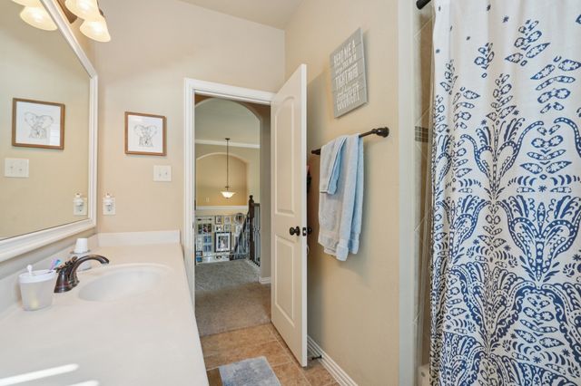 117 Crestbrook Drive, Rockwall, TX 75087