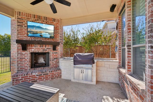 117 Crestbrook Drive, Rockwall, TX 75087