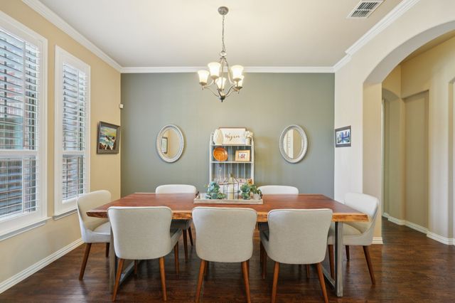 117 Crestbrook Drive, Rockwall, TX 75087