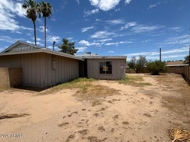 4137 W LUKE Avenue, Phoenix, AZ 85019