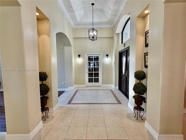 12391 SW 75th St, Miami, FL 33183