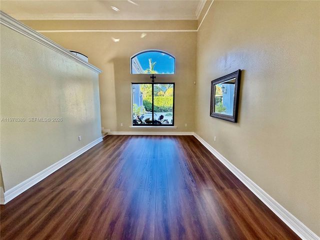 12391 SW 75th St, Miami, FL 33183