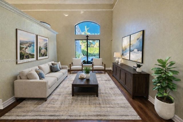 12391 SW 75th St, Miami, FL 33183