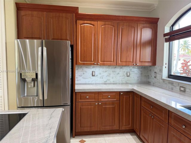 12391 SW 75th St, Miami, FL 33183