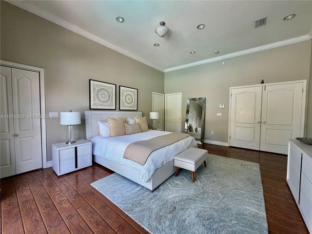 12391 SW 75th St, Miami, FL 33183