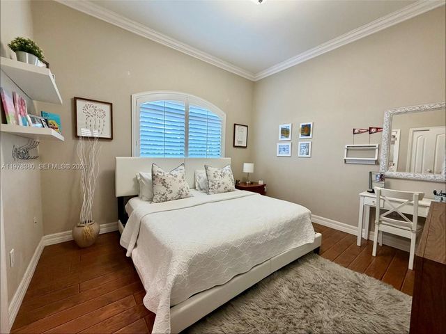 12391 SW 75th St, Miami, FL 33183