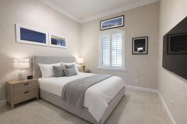 12391 SW 75th St, Miami, FL 33183