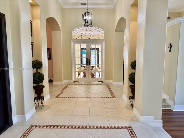 12391 SW 75th St, Miami, FL 33183