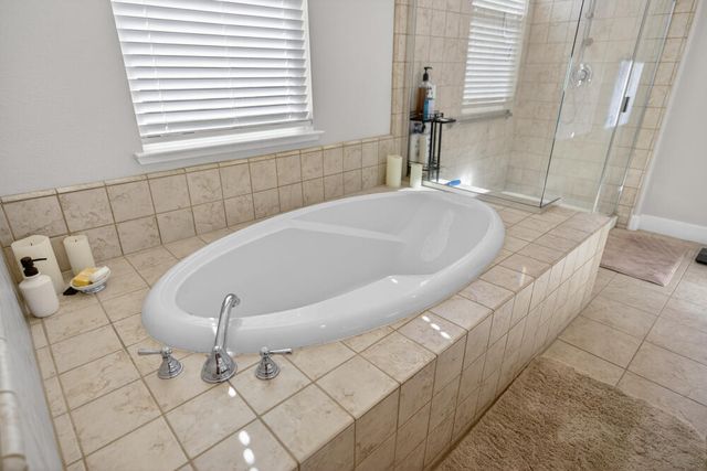 751 Woodacre Drive, Redding, CA 96002