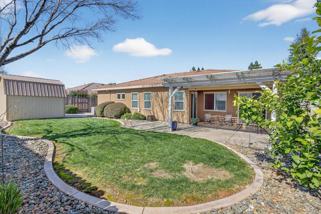 751 Woodacre Drive, Redding, CA 96002