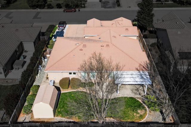 751 Woodacre Drive, Redding, CA 96002