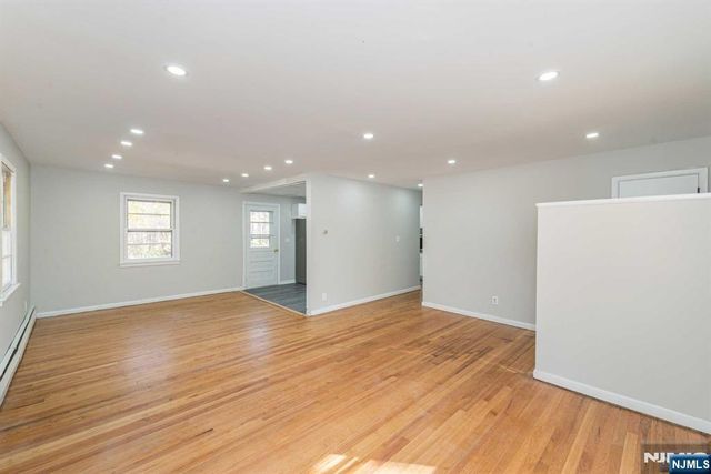 200 Conklintown Road, Ringwood, NJ 07456