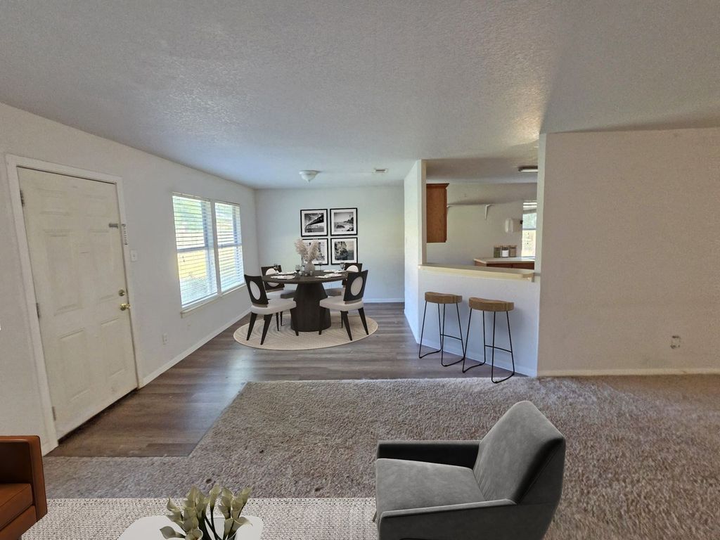 6204 Kelly Drive, Granbury, TX 76048 — photo 3