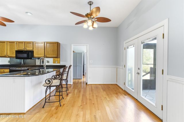 632 Ravenswood Road, Hampstead, NC 28443