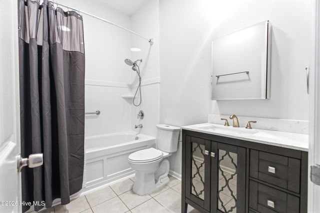 632 Ravenswood Road, Hampstead, NC 28443