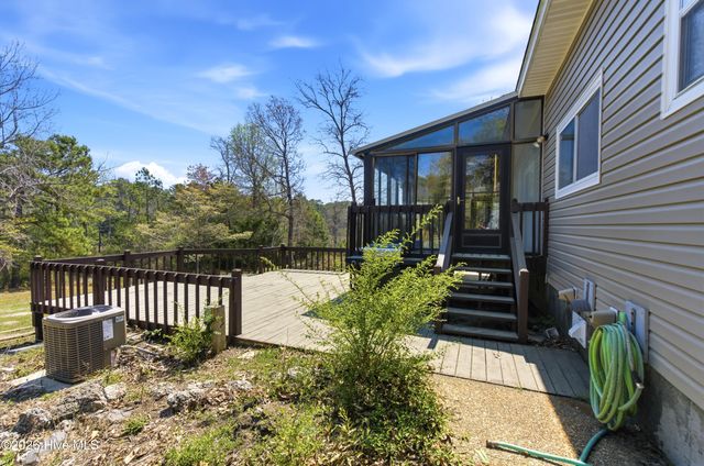 632 Ravenswood Road, Hampstead, NC 28443