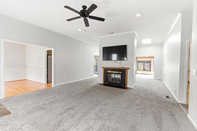 632 Ravenswood Road, Hampstead, NC 28443